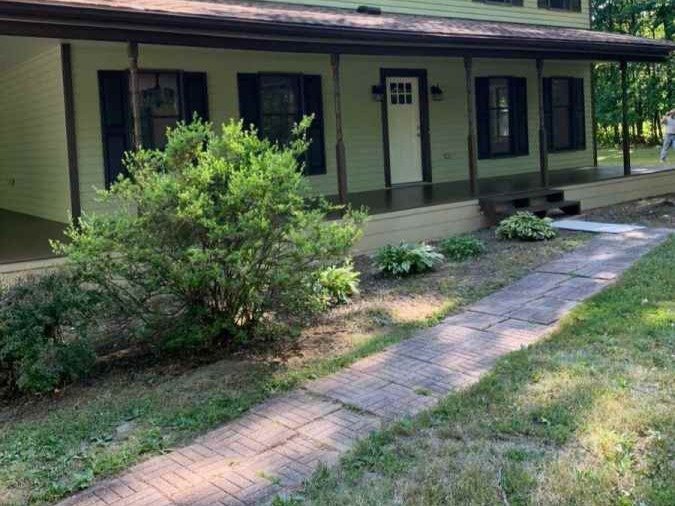 April's Painting Services INC