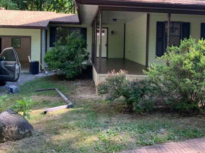 April's Painting Services INC